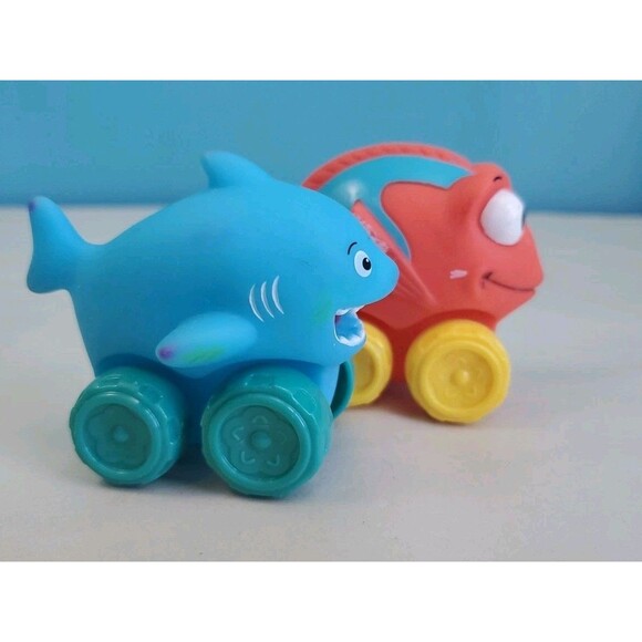 Set Of Two Frish Cars Shark Clown Fish Pre School - Picture 2 of 12